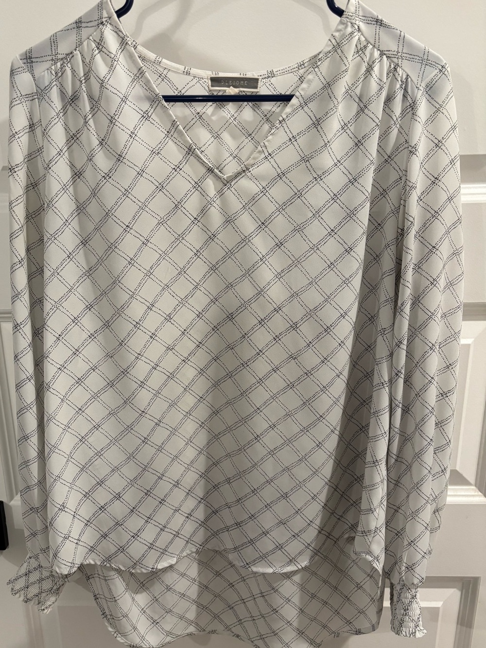 Pleione Women’s Sz S White Blouse with Black Windowpane Plaid